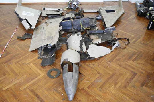 Mảnh xác một chiếc UAV Shahed-136 ở Kyiv, Ukraine. Ảnh CNN