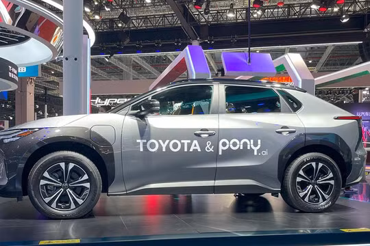 Xe điện tự lái do Toyota và Pony.ai phát triển. Ảnh CNEV Post
