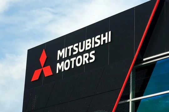 Logo hãng xe Nhật Bản Mitsubishi Motors tại Trung Quốc. Ảnh Electrek