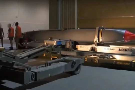 Tên lửa hành trình SCALP/Storm Shadow của Anh-Pháp đồng phát triển, MBDA sản xuất. Ảnh Politico