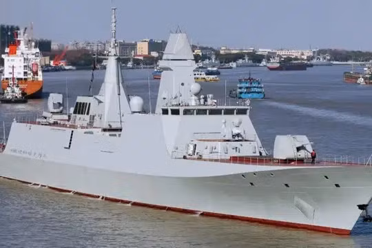 Siêu khinh hạm Type 054B đầu tiên bắt đầu giai đoạn thử nghiệm chế tạo. Ảnh Naval News