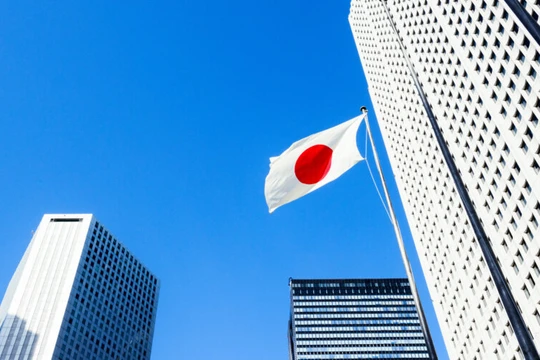 Nhật Bản sẽ đầu tư 7 tỉ USD phát triển các thiết bị sản xuất chip năm 2024. Ảnh Shutterstock