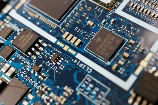 Chip tiên tiến do các công ty Nhật Bản sản xuất. Ảnh minh họa Bloomberd