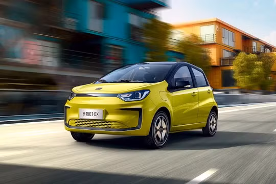 Xe điện Sechol E10X chạy bằng pin natri-ion. Ảnh : JAC Motors SA