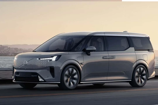 Xe điện minivan Volvo EM90. Ảnh Volvo