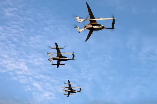 3 eVTOL AutoFlight cùng cất cánh trong một chuyến bay hàng ngang cùng nhau. Ảnh: AutoFlight