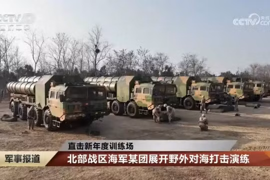 Lực lượng phòng thủ bờ biển Trung Quốc diễn tập sẵn sàng chiến đấu. Ảnh CCTV