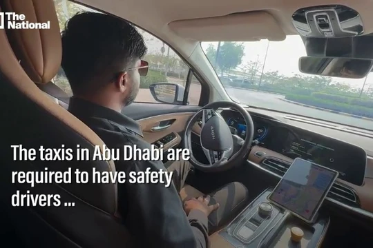 Công ty WeRide Trung Quốc sẽ triển khai hàng trăm xe tự lái ở UAE. Video The National.