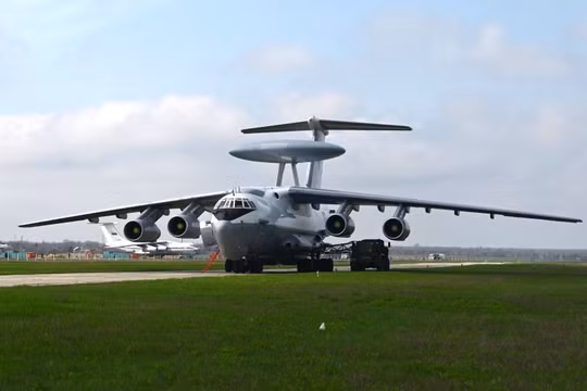 Máy bay cảnh báo sớm, kiểm soát và chỉ huy trên không AEW&C A-50U. Ảnh Russian Gazeta