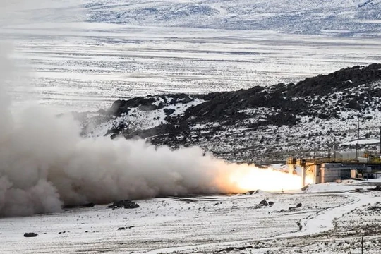 Northrop Grumman thử nghiệm thành công động cơ đẩy giai đoạn 1. Ảnh Engineering Interesting. 