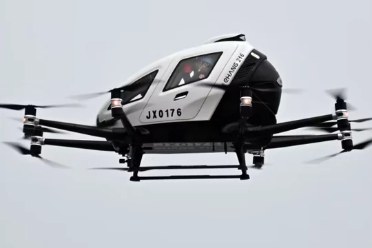 Ô tô bay hai chỗ ngồi đã thực hiện cuộc thử nghiệm thành công vào ngày 17/2. Ảnh Toshiki Sasazu