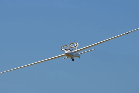 Nguyên mẫu uAV VTOL Jetoptera đạt tốc độ 0,8M khi bay thử nghiệm. Ảnh Engineering Interesting. 