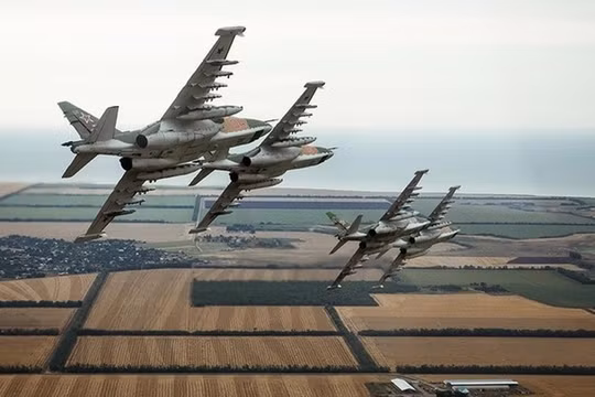 Cường kích chiến trường Su-25, Ảnh Rusvesna