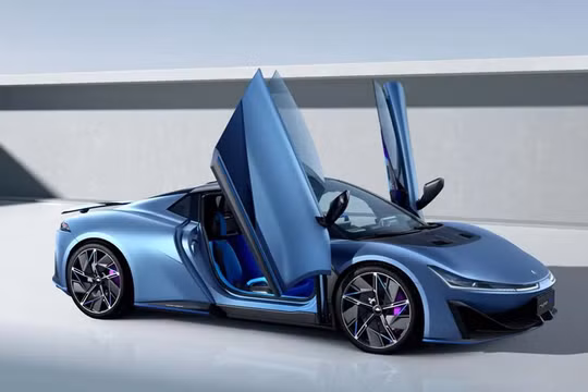 Siêu xe Hyper SSR tốc độ cao. Ảnh GAC Aion