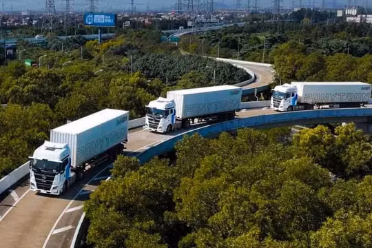 Xe tải tự hành Trung Quốc. Ảnh: Pony.ai/WeChat