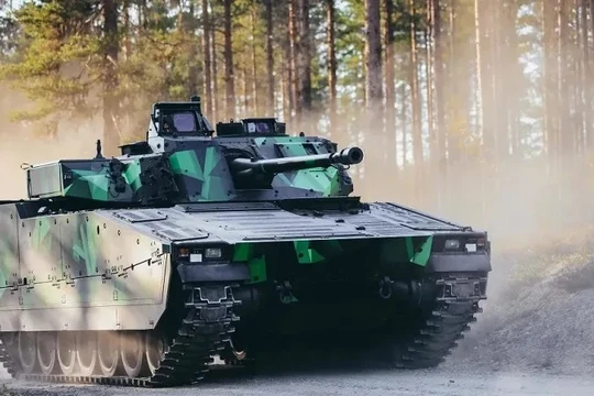 Xe chiến đấu bộ binh CV-90 của Thụy Điển. Ảnh Military Leak