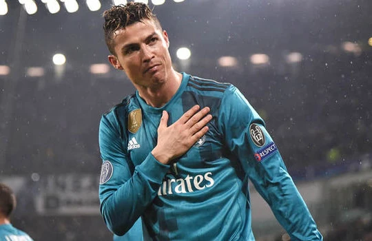 Ronaldo đã ghi một bàn thắng cực đẹp trong trận Real Madrid gặp Juventus