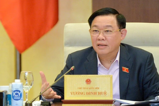 "Tổ chức quyết định sinh mạng hàng vạn người thì việc hành nghề về lĩnh vực phải thật rõ ràng" - Chủ tịch Quốc hội nói về Hội đồng Y khoa Quốc gia.