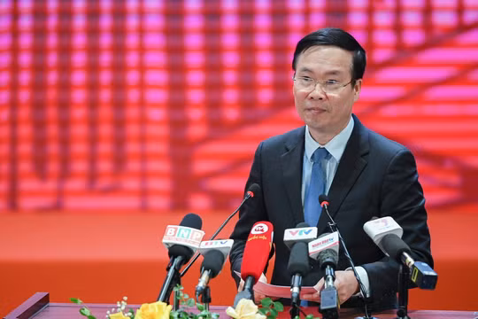 Theo ông Võ Văn Thưởng, thể chế, chính sách phát triển văn hóa vừa phải đáp ứng yêu cầu thực tiễn, coi trọng các yếu tố đặc thù của văn hóa, vừa phải kế thừa hồn cốt, đồng thời, tiếp thu chọn lọc tinh hoa văn hóa thế giới.