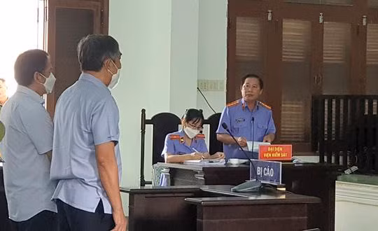 Cựu Phó Chủ tịch tỉnh Phú Yên Nguyễn Chí Hiến kháng cáo vụ giảm giá 262 lô đất cho doanh nghiệp