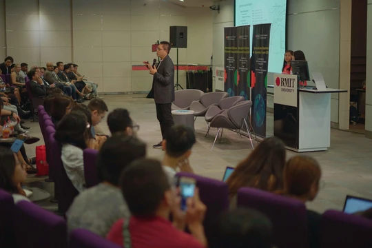 Các hội thảo trao đổi, chia sẻ kinh nghiệm là hoạt động thường xuyên của ĐH RMIT - Ảnh ĐH RMIT.