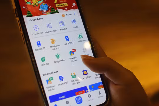 Tài khoản trả sau hiển thị ngay trong trang chủ của ví ZaloPay