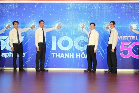 Thanh Hoá khai trương thử nghiệm phát sóng 5G và Trung tâm giám sát điều hành thông minh tỉnh.