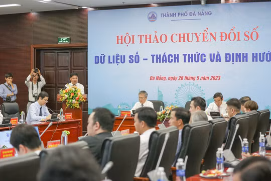 Hội thảo chuyên đề “Dữ liệu số - Thách thức và Định hướng” do Thành uỷ Đà Nẵng phối hợp với Bộ TT&TT tổ chức đã thu hút sự tham gia của các nhà quản lý, chuyên gia, diễn giả và cộng đồng doanh nghiệp trong lĩnh vực CNTT, chuyển đổi số
