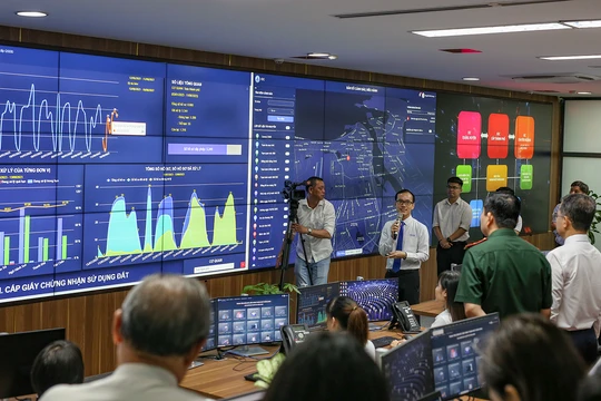 Khai trương trung tâm giám sát, điều hành thông minh TP Đà Nẵng 