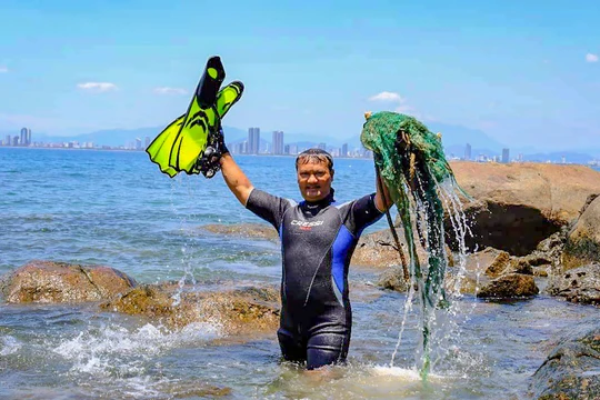 “Aquaman Đà thành” - Đào Đặng Công Trung