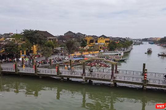 Cầu An Hội (Hội An, Quảng Nam) ngày Mùng 1 Tết Quý Mão