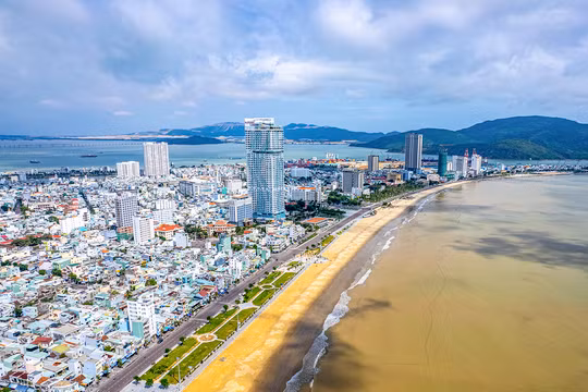 TP Quy Nhơn nhìn từ trên cao