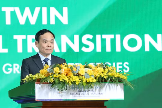 Phó Thủ tướng Chính phủ Trần Lưu Quang phát biểu tại diễn đàn Nhịp cầu phát triển Việt Nam (Vietnam Connect Forum) năm 2023 diễn ra tại Đà Nẵng.