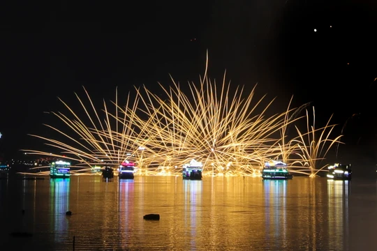 Lễ hội pháo hoa quốc tế Đà Nẵng 2023: Mãn nhãn “Vũ điệu thiên nhiên” của Anh và Ba Lan