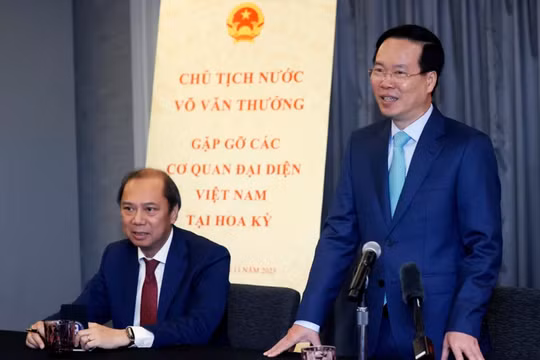 Chủ tịch nước Võ Văn Thưởng phát biểu tại buổi gặp mặt. (Ảnh: Thống Nhất/TTXVN)