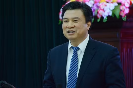 Thứ trưởng Bộ Giáo dục Đào tạo Nguyễn Hữu Độ. (ảnh: moet.gov.vn)