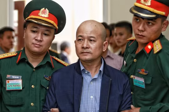 Đinh Ngọc Hệ, tức Út "trọc"