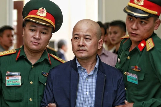 Đinh Ngọc Hệ, tức Út "trọc"