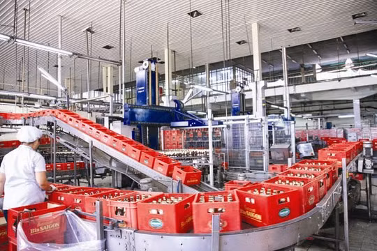 Tổ chức nước ngoài giàu tiềm lực tài chính như trong thương vụ thoái vốn Sabeco cũng phải “ngả mũ” chào thua Nhà nước! Ảnh: VĂN NAM