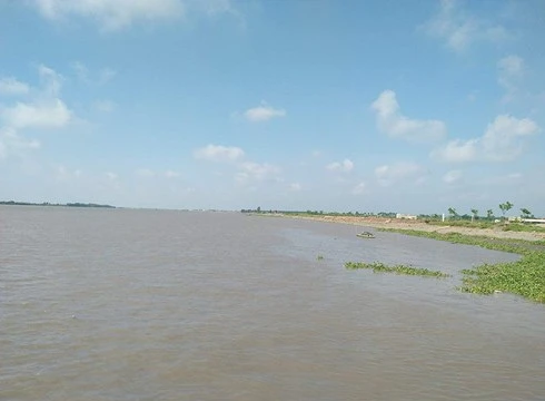 Dự án nạo vét lòng sông Đáy đoạn từ cầu Gián Khẩu đến cửa Đáy và các tuyến qua sông Đáy nhằm thoát lũ Hoàng Long đội vốn hơn 7.600 tỷ đồng. (Ảnh: VOV)