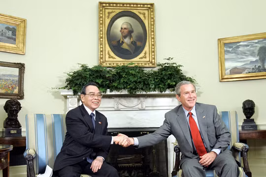 Thủ tướng Phan Văn Khải là Thủ tướng đầu tiên của nước Việt Nam thống nhất thăm chính thức Hoa Kỳ. (Ảnh: TTXVN)