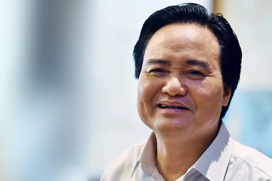 Bộ trưởng GD&ĐT Phùng Xuân Nhạ.