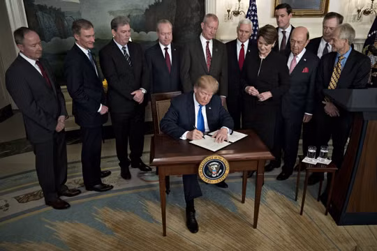 Năm 2018 đầy khó khăn của các thị trường mới nổi