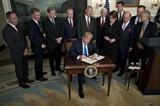 Năm 2018 đầy khó khăn của các thị trường mới nổi