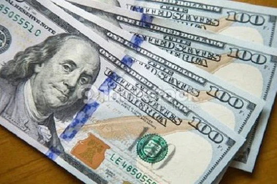 Tỷ giá trần mà các ngân hàng được áp dụng hôm nay là 23.118 đồng/USD.