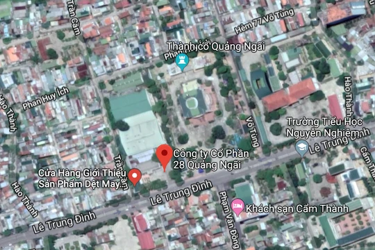 CTCP May 28 Quảng Ngãi tọa lạc tại số 121 Lê Trung Đình, một vị trí "vàng" tại trung tâm Tp. Quảng Ngãi.