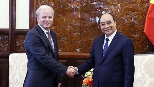 Chủ tịch nước Nguyễn Xuân Phúc tiếp Tổng Giám đốc Điều hành Ngân hàng Thế giới Axel van Trotsenburg.