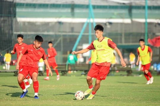 Từ chiều 28/6, tuyển U19 Việt Nam đã lên đường sang Indonesia thi đấu giải vô địch U19 Đông Nam Nam Á 2022. Ảnh: AFF.