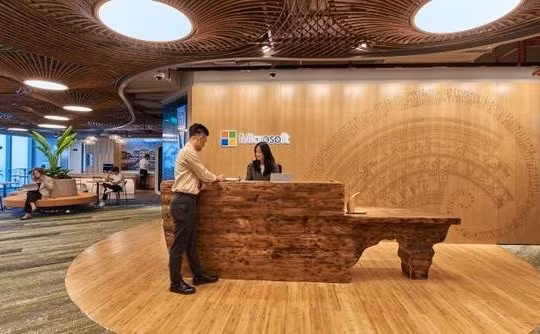 Văn phòng mới của Microsoft Việt Nam có diện tích 700m2, đặt tại tòa nhà Capital Place 29 Liễu Giai (Hà Nội).