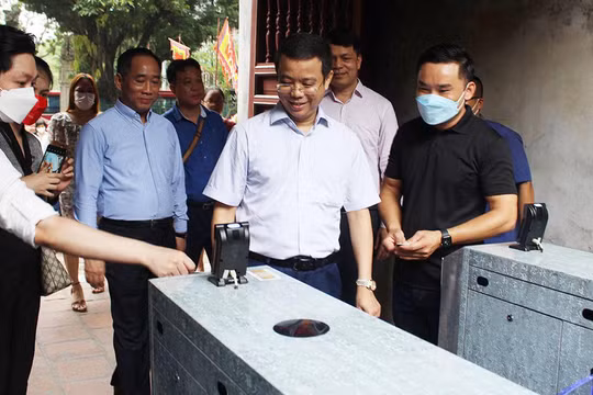 Hệ thống vé điện tử tại Văn Miếu - Quốc Tử Giám.